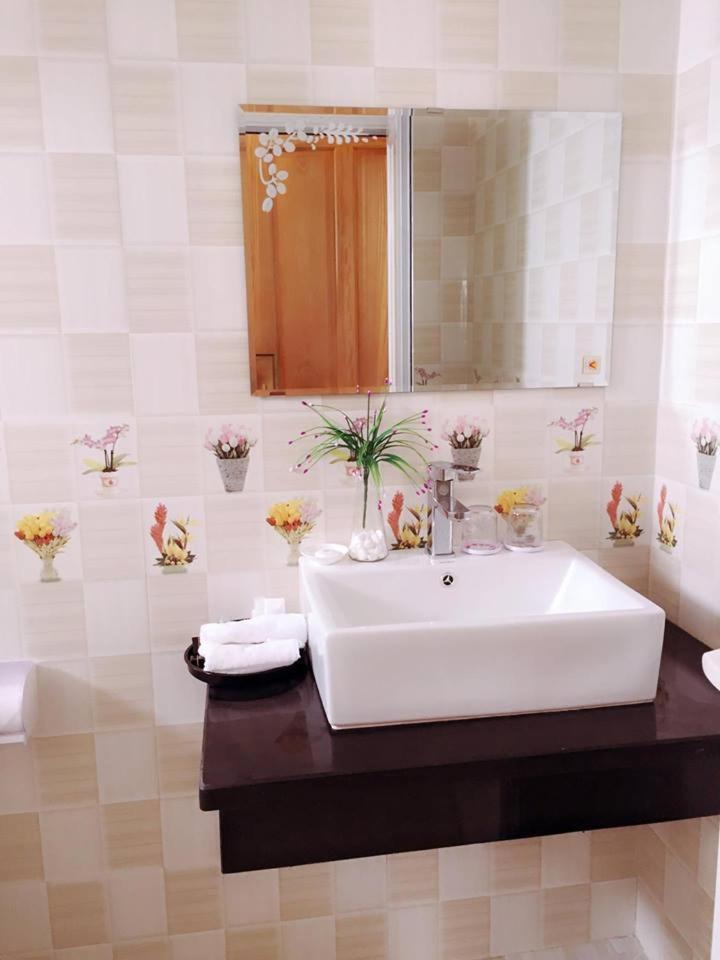 Lavender Hotel Hai Phong Esterno foto